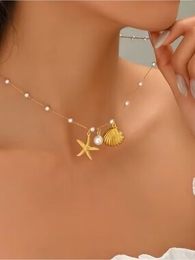 Stainless Steel Pearl Shell & Starfish Charm Necklace